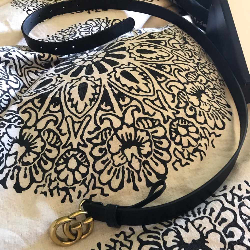 Double G skinny Gucci Belt